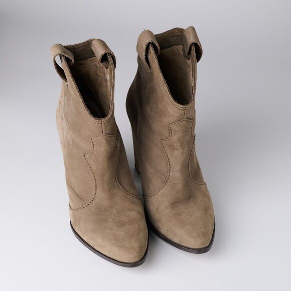 Zara Women’s Beige Suede Western Boho Chic Ankle Boots Sz 38 Almond Toe Pull On - Picture 9 of 11